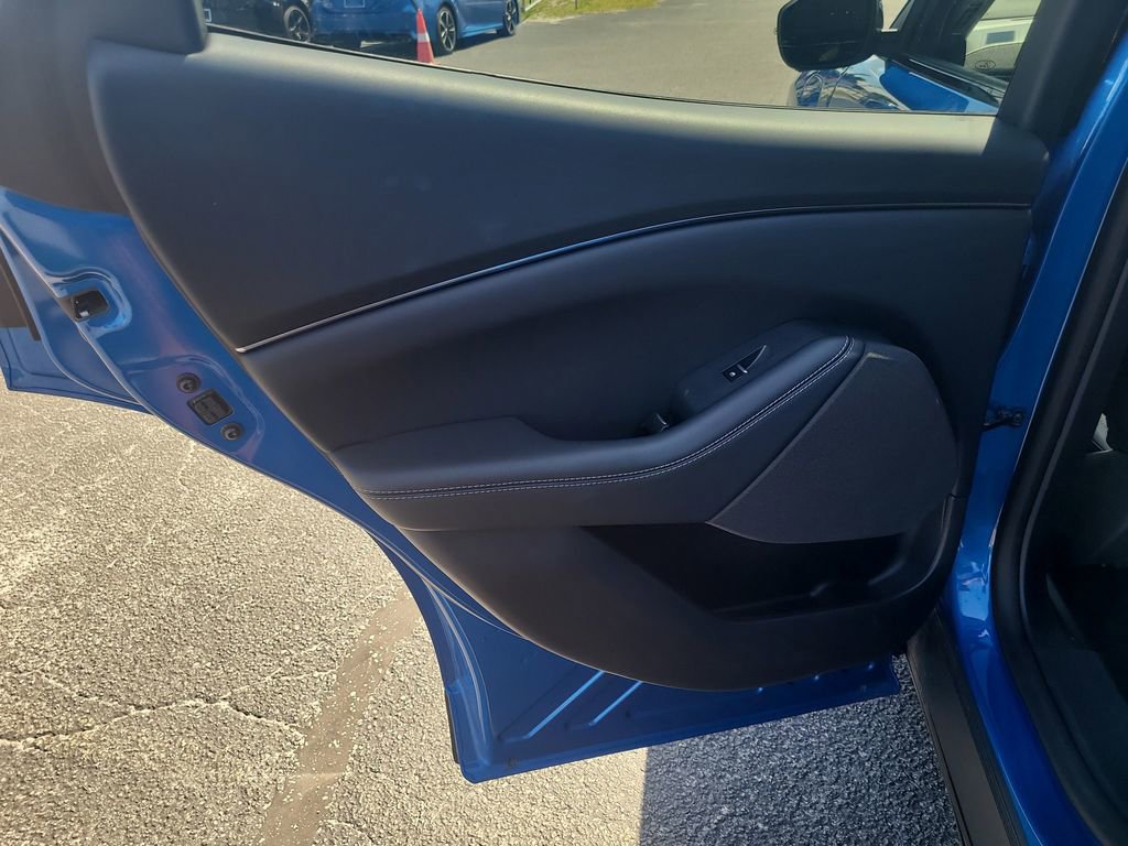 Certified 2025 Ford Mustang Mach-E Select RWD image 8