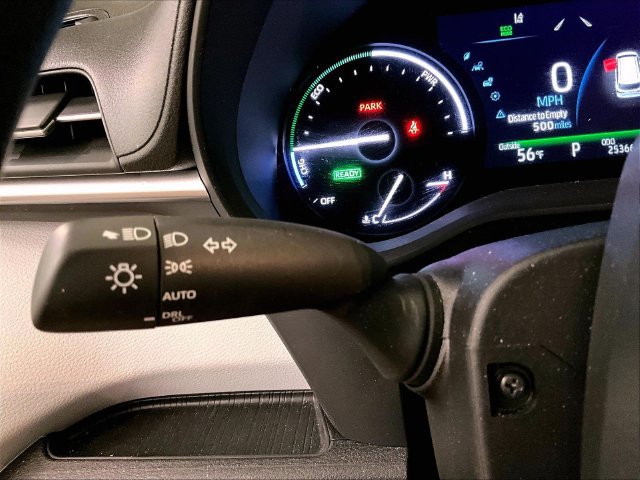 Used 2025 Toyota Sienna LE FWD image 31
