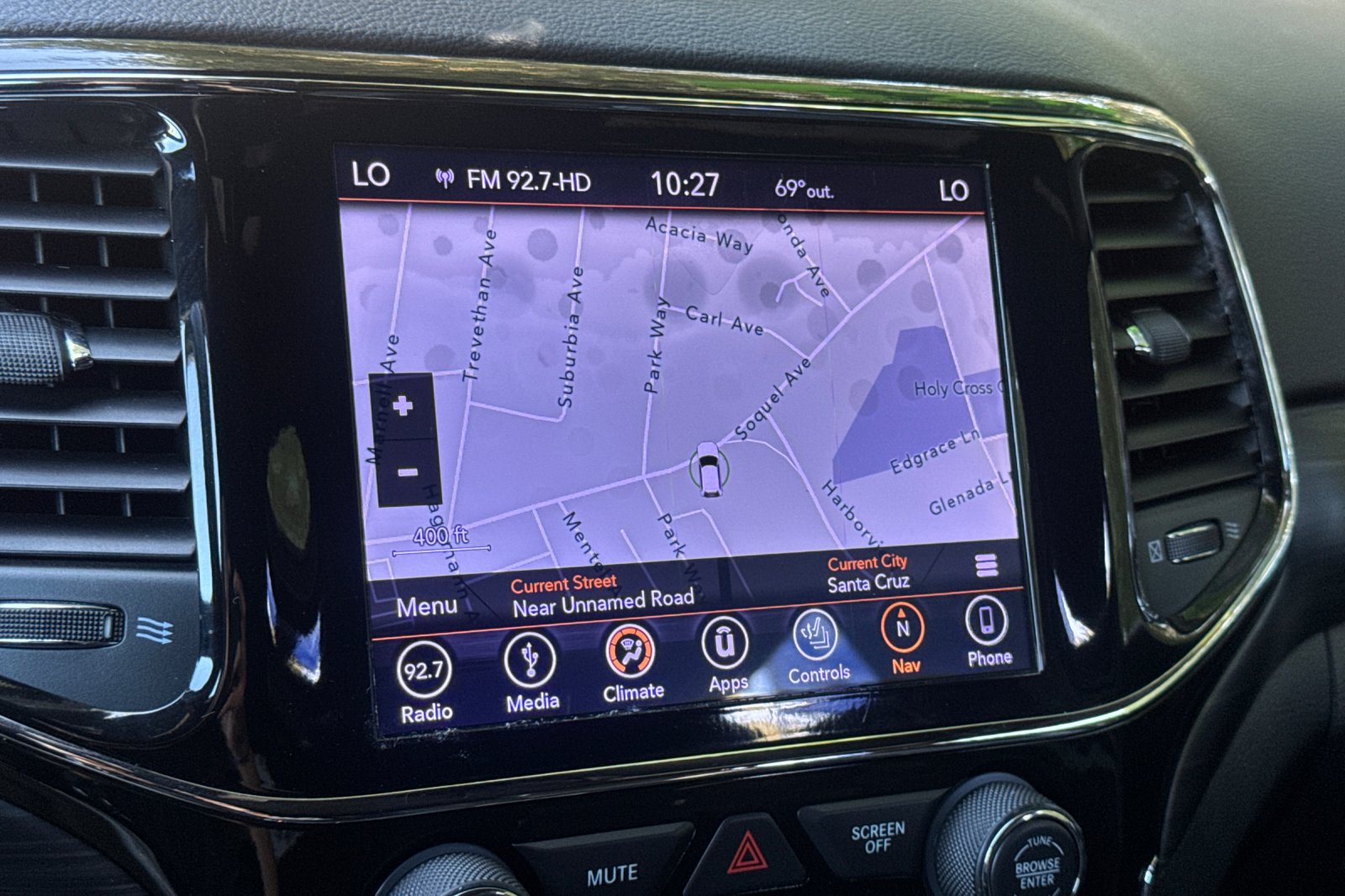 Used 2019 Jeep Grand Cherokee Altitude AWD/4WD image 15