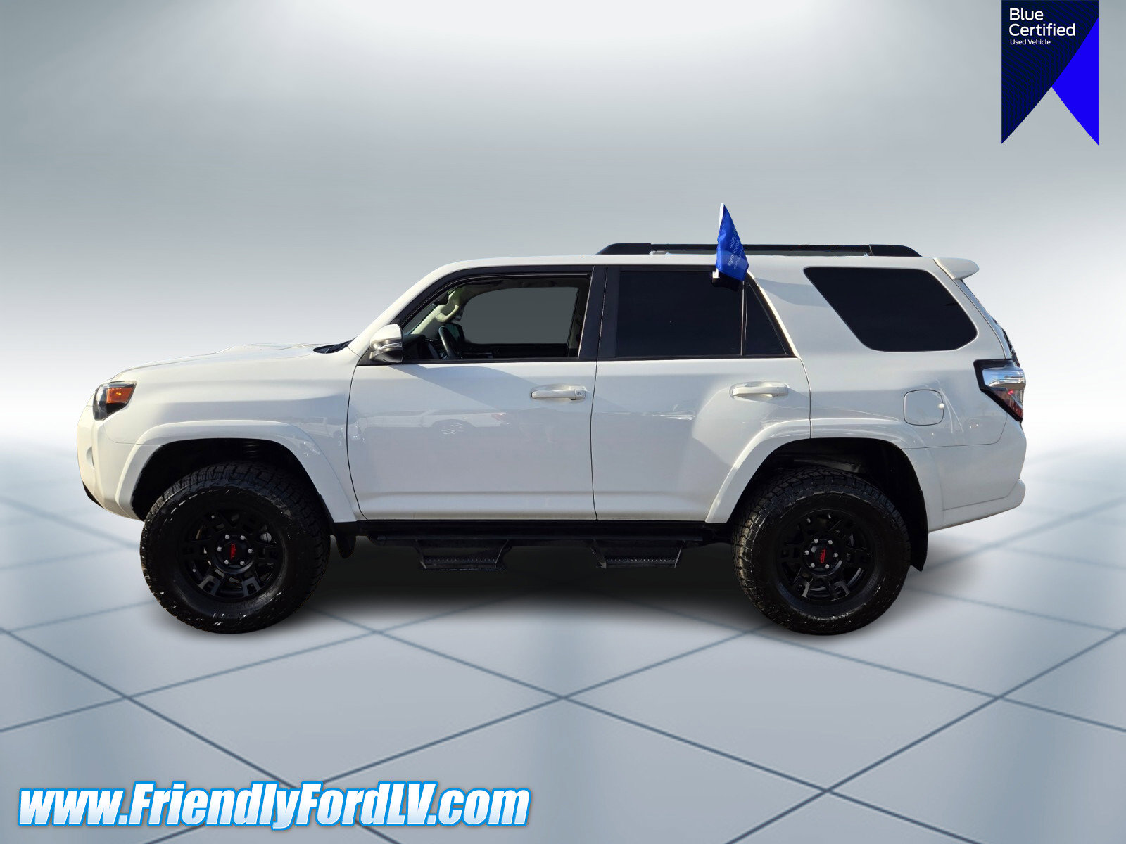 Used 2019 Toyota 4Runner TRD Off-Road Premium image 3
