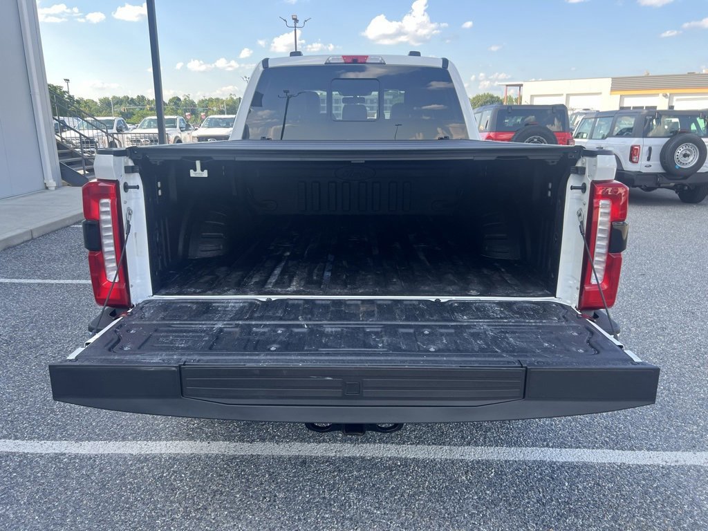 Certified 2024 Ford F250 Lariat w/ Lariat Ultimate Package image 9