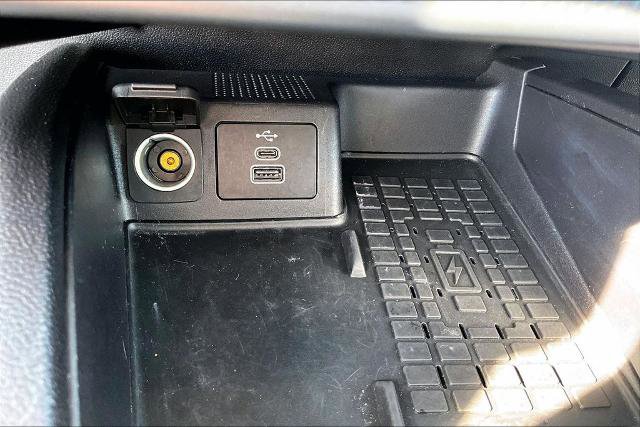 Certified 2025 Ford Bronco Sport Outer Banks w/ Outer Banks Tech Package+ image 30