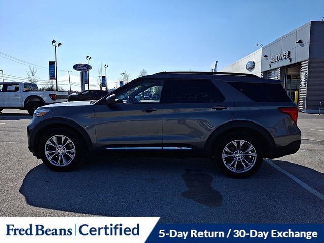 Certified 2022 Ford Explorer XLT w/ Equipment Group 202A AWD/4WD image 7