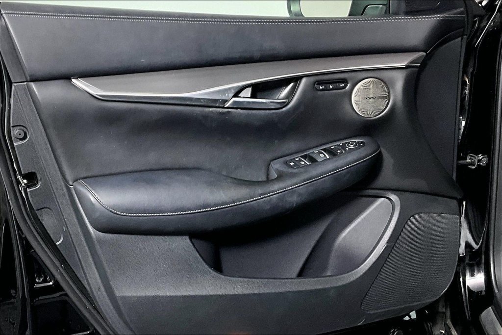 Used 2023 INFINITI QX50 Luxe FWD image 23