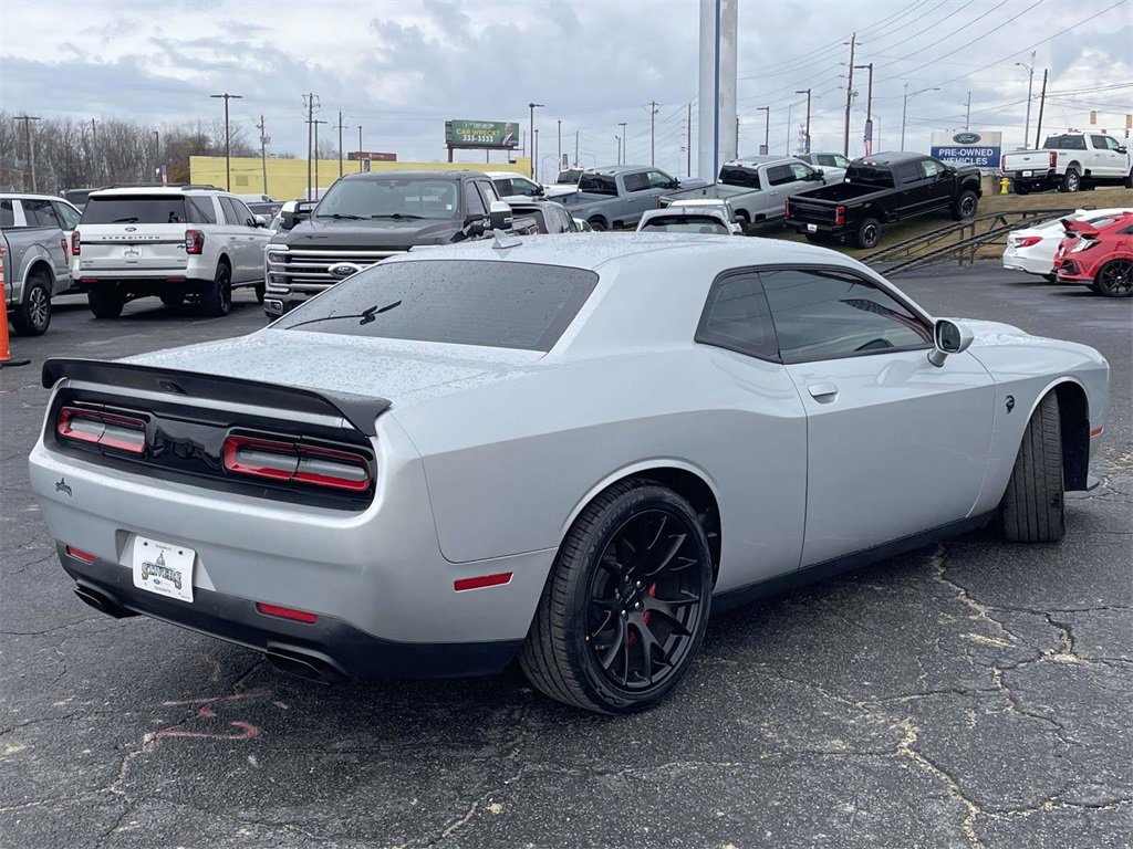 Used 2019 Dodge Challenger SRT Hellcat w/ Plus Package image 5