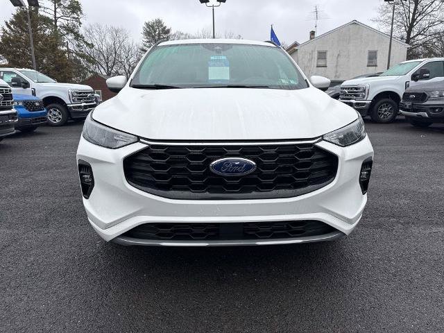 Certified 2024 Ford Escape ST-Line Select w/ Tech Pack #1 AWD/4WD image 2