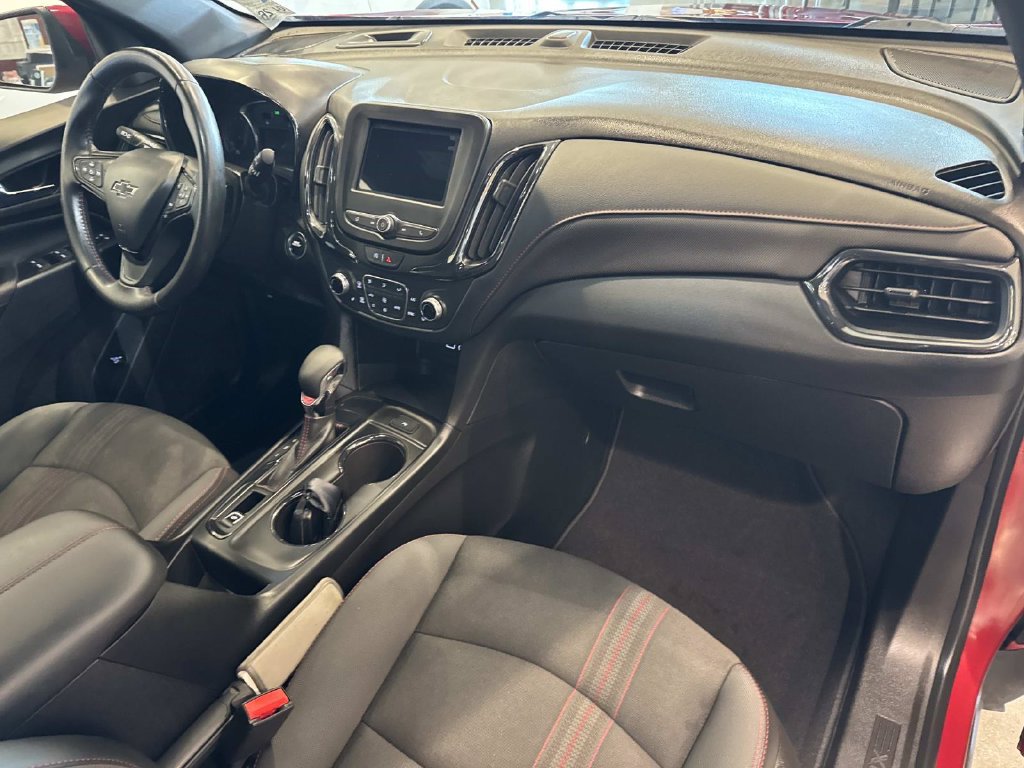 Used 2022 Chevrolet Equinox RS FWD image 15