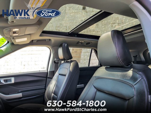 Certified 2023 Ford Explorer XLT w/ Equipment Group 202A AWD/4WD image 9