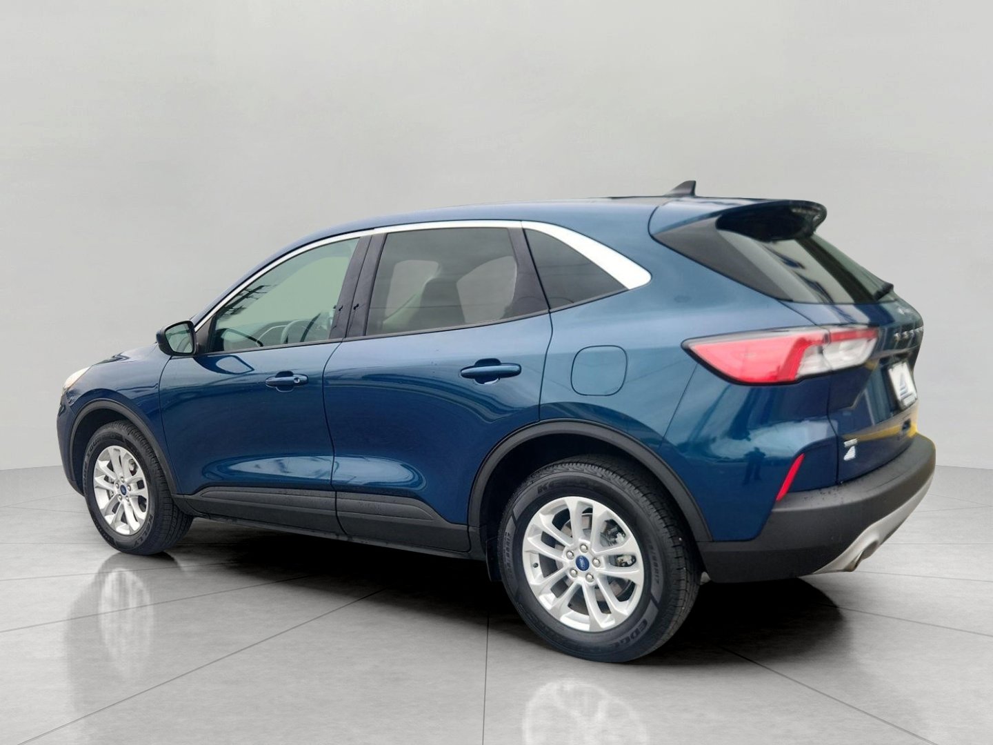 Certified 2020 Ford Escape SE AWD/4WD image 11