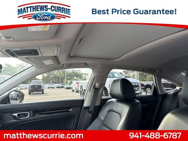 Used 2024 Honda Civic Touring image 11