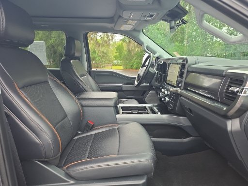 Certified 2025 Ford F250 Lariat w/ Chrome Package AWD/4WD image 15