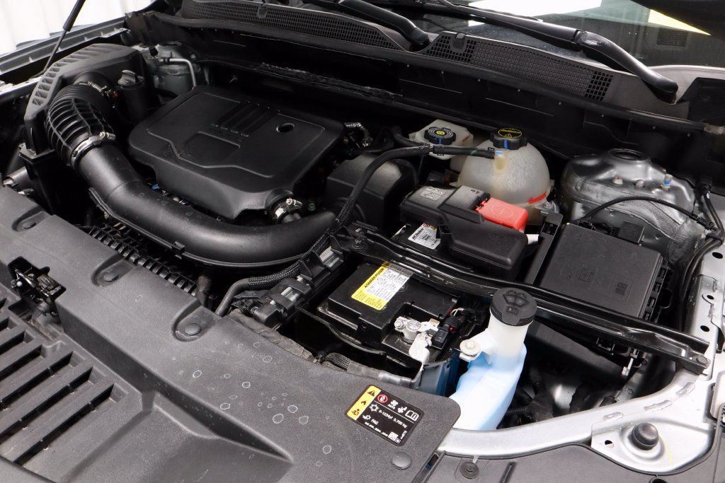 Used 2025 Chevrolet Blazer LT FWD image 16