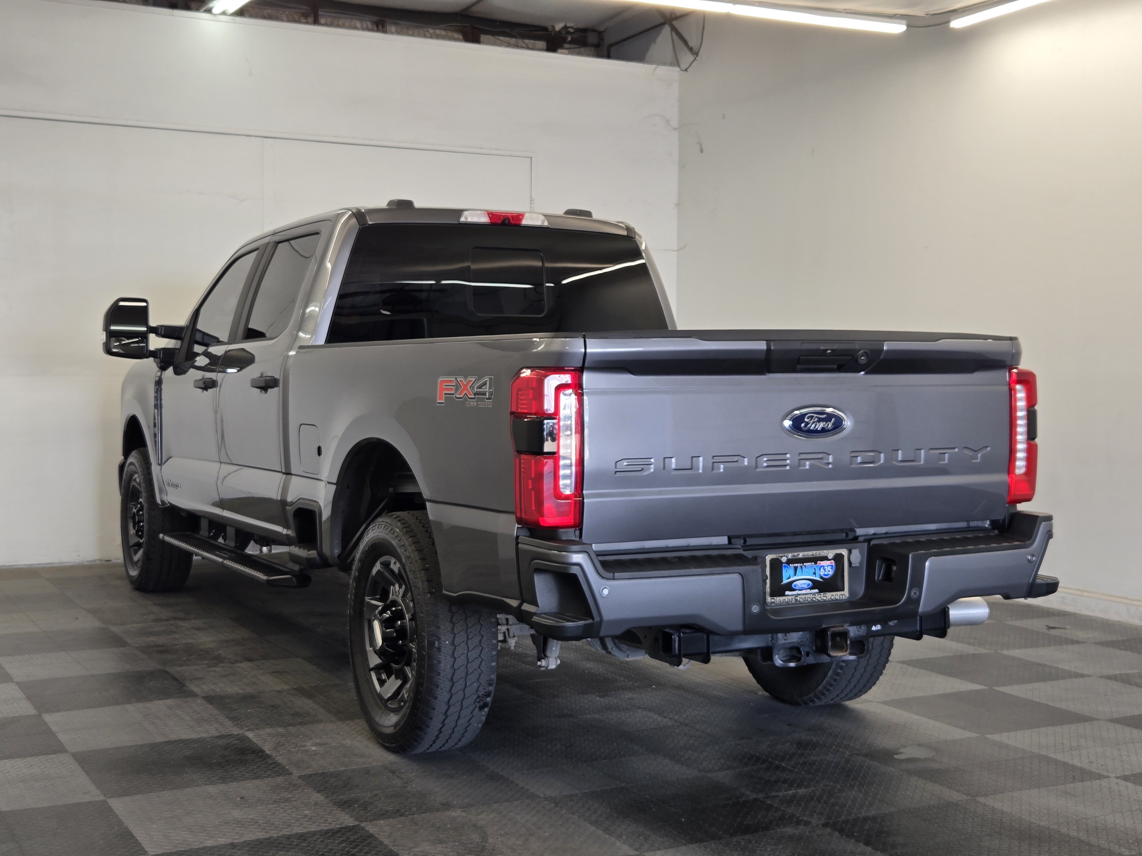 Certified 2024 Ford F250 XL w/ STX Appearance Package AWD/4WD image 5