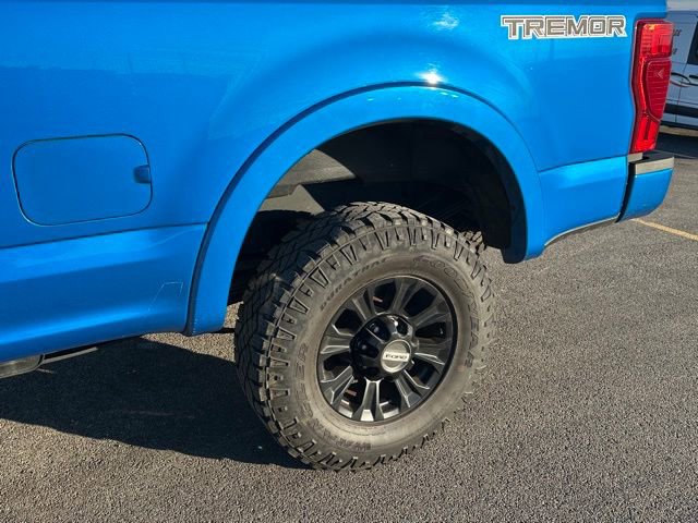 Certified 2020 Ford F250 Platinum w/ Tremor Off-Road Package AWD/4WD image 7