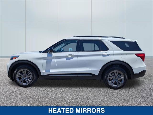 Certified 2023 Ford Explorer XLT w/ Equipment Group 202A AWD/4WD image 2