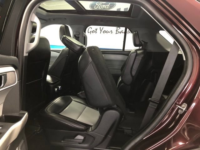 Certified 2022 Ford Explorer XLT w/ Equipment Group 202A image 29