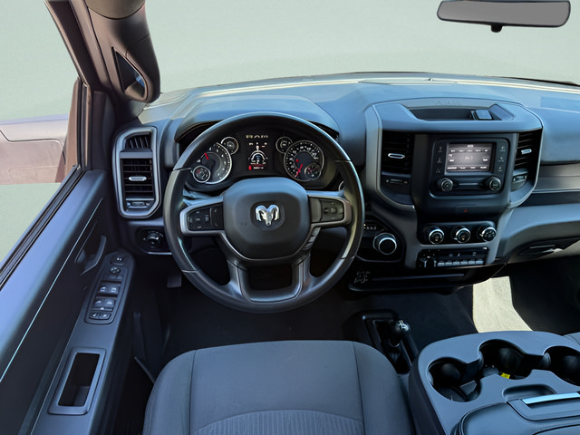 Used 2024 RAM 2500 Tradesman w/ Chrome Appearance Group AWD/4WD image 6