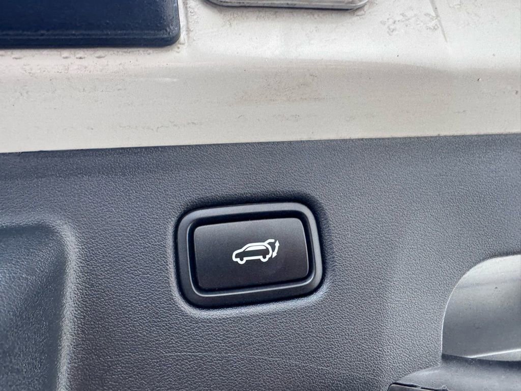 Used 2022 Kia EV6 Wind w/ Wind Technology Package image 44