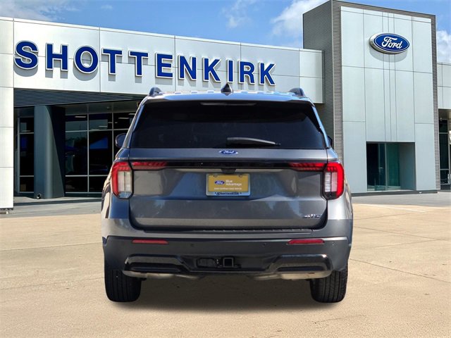 Certified 2025 Ford Explorer ST-Line image 7