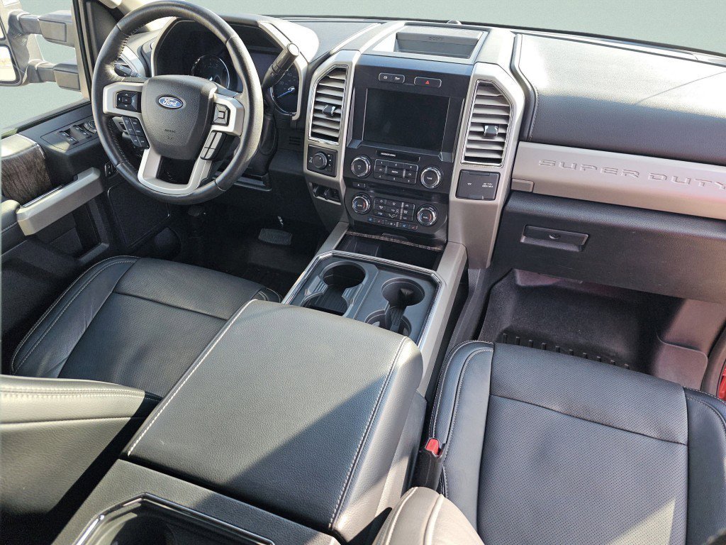 Certified 2017 Ford F350 Lariat w/ Chrome Package image 29