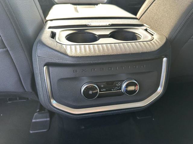 Certified 2025 Ford Expedition Active AWD/4WD image 23