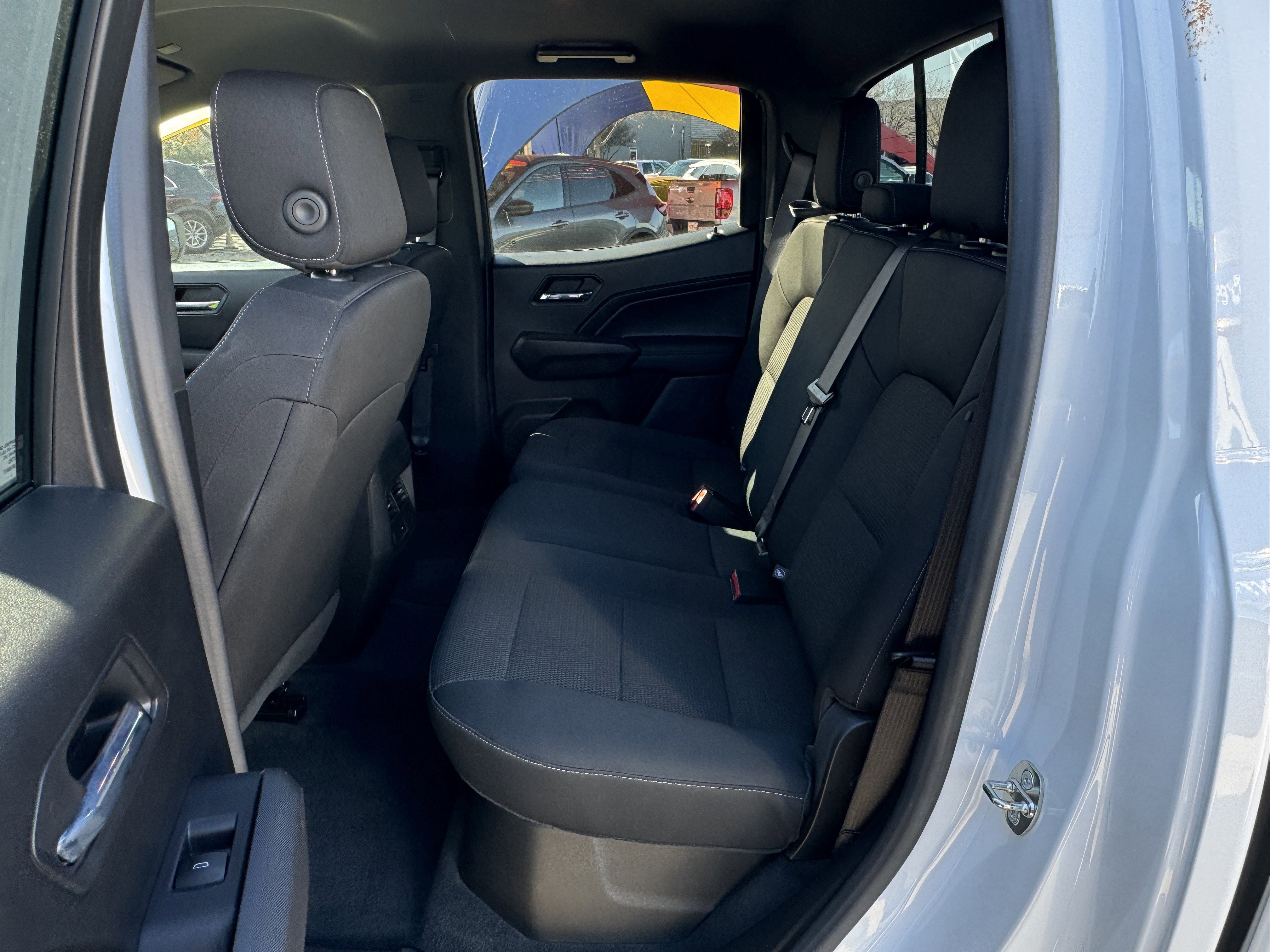 Used 2023 Chevrolet Colorado LT w/ LT Convenience Package II image 11