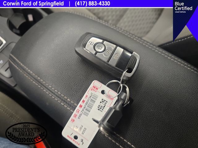 Certified 2021 Ford Escape SE w/ SE Sport Appearance Package FWD image 26