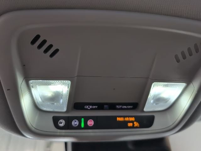 Used 2023 Chevrolet Malibu LT image 29