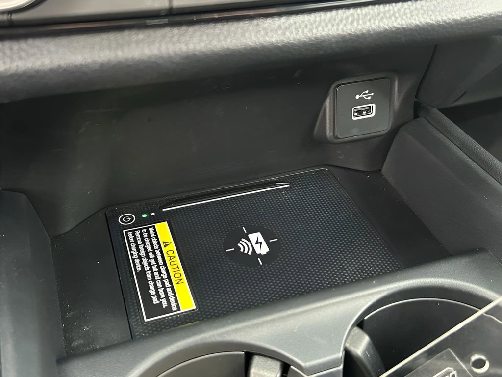 Used 2024 Honda HR-V EX-L image 16