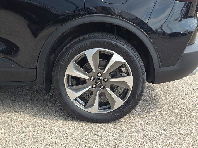 Certified 2024 Ford Escape Platinum AWD/4WD image 12