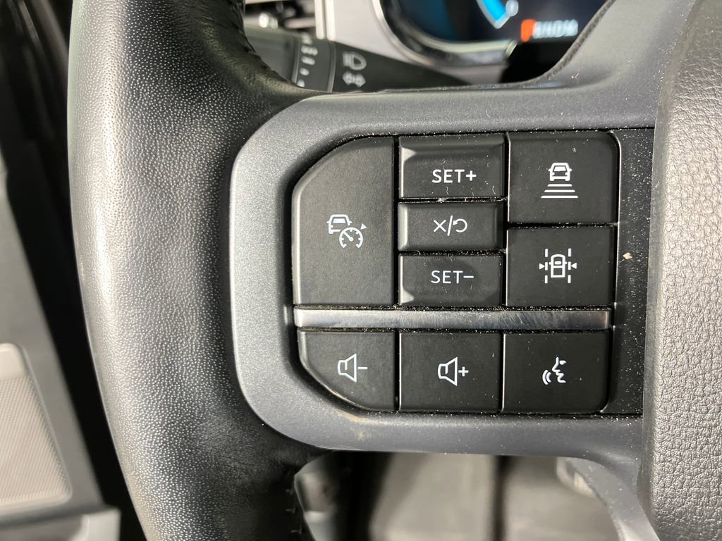 Certified 2023 Ford F150 Lariat w/ Equipment Group 502A High image 17