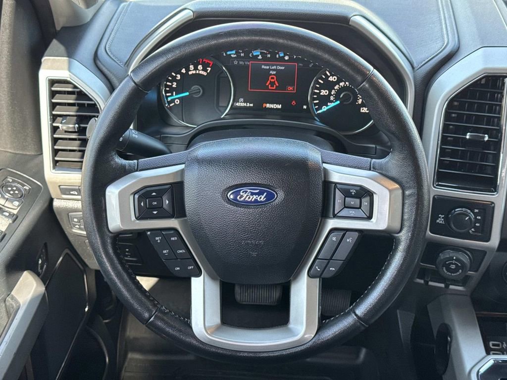Certified 2019 Ford F150 Lariat image 9