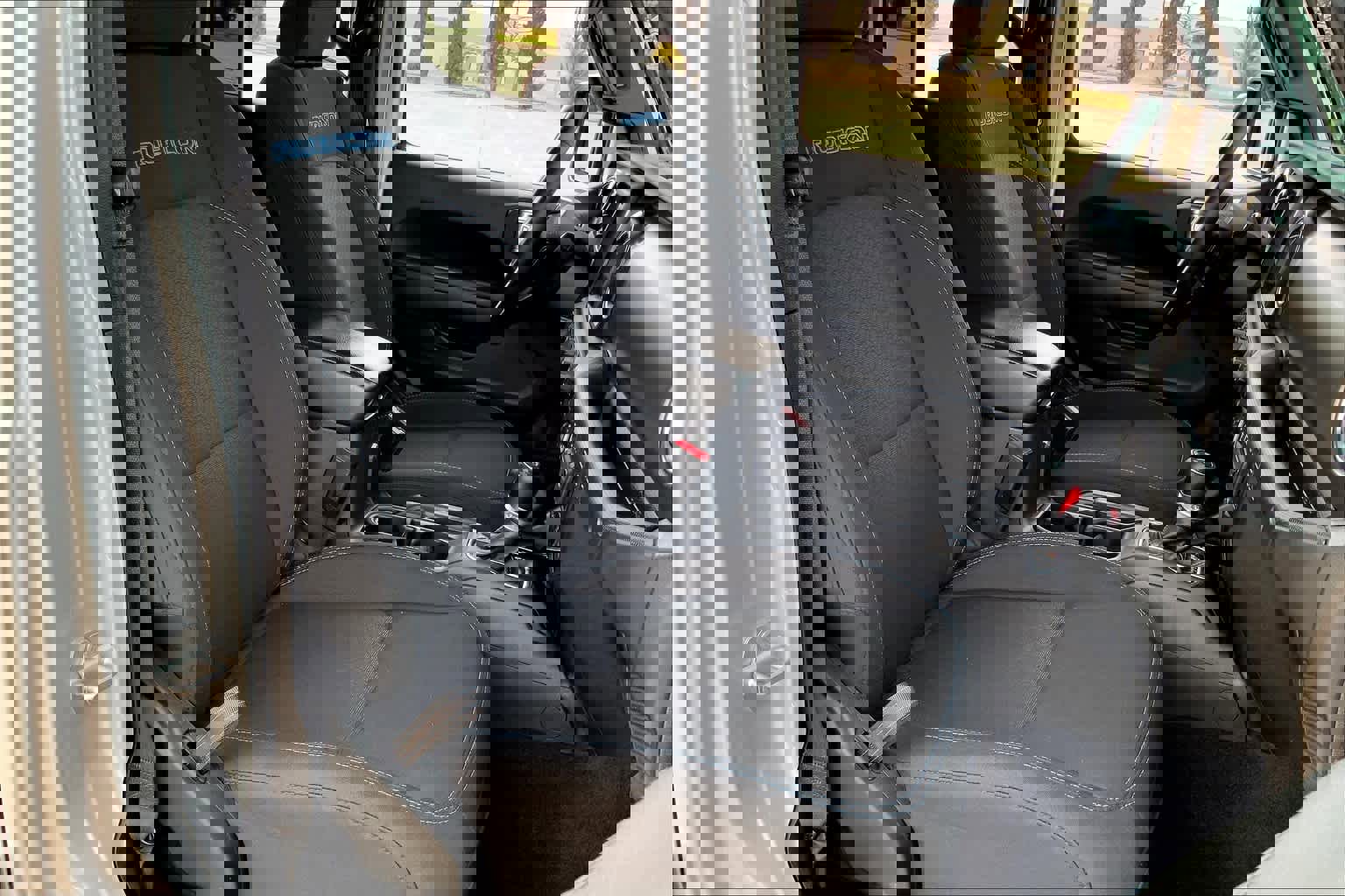 Used 2022 Jeep Wrangler Unlimited Rubicon 4xe w/ Steel Bumper Group image 15