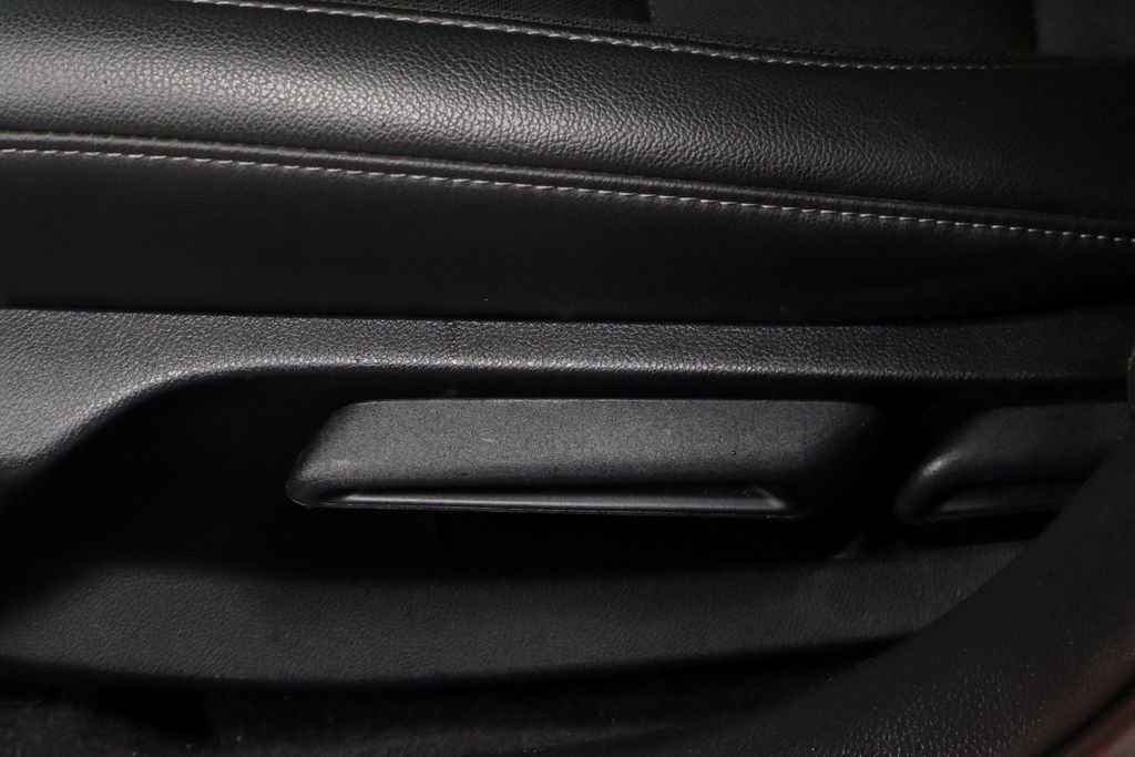 Used 2025 Honda Civic Sport image 22