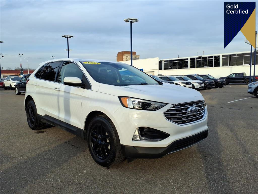 Certified 2022 Ford Edge SEL w/ Convenience Package