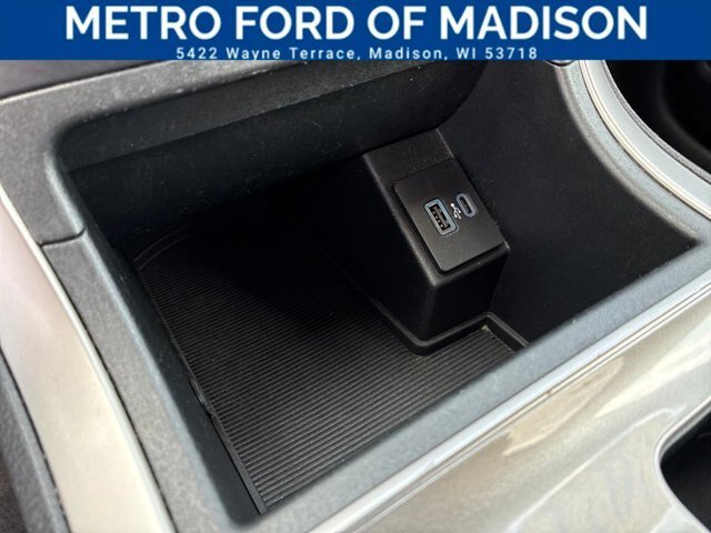 Certified 2024 Ford Edge SEL AWD/4WD image 17