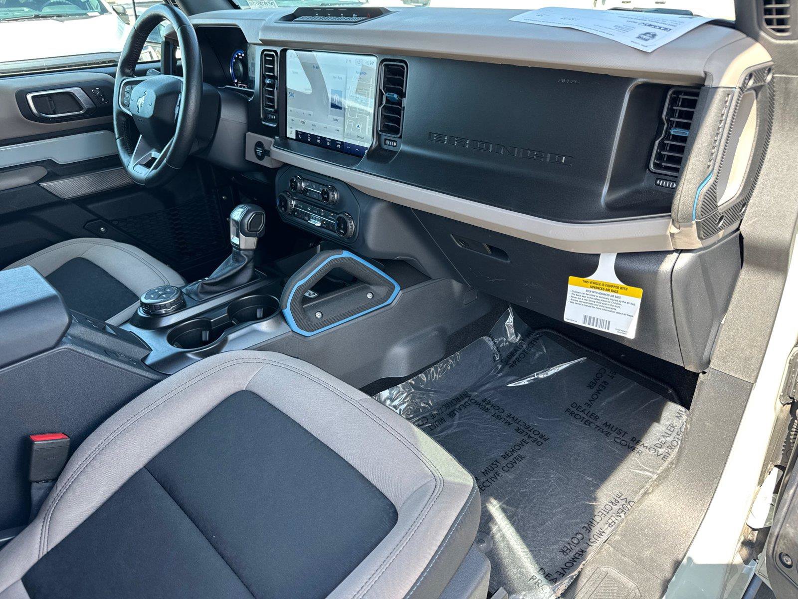 Certified 2022 Ford Bronco Wildtrak AWD/4WD image 18