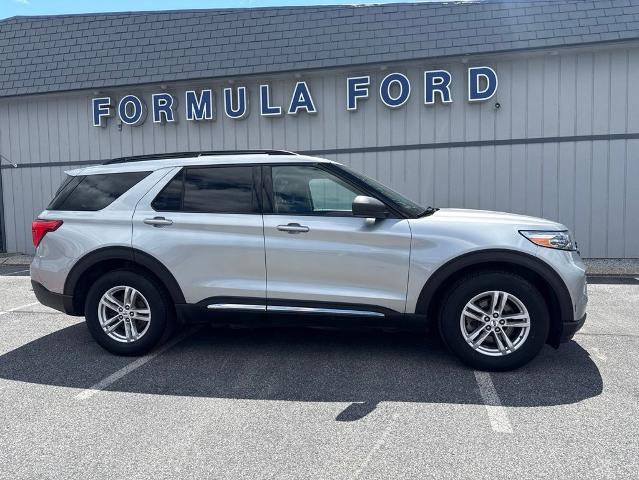 Certified 2020 Ford Explorer XLT w/ Equipment Group 202A AWD/4WD image 2