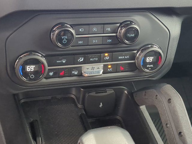 Certified 2025 Ford Bronco Badlands AWD/4WD image 26