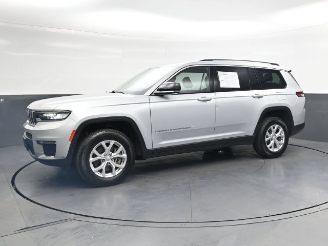 Used 2023 Jeep Grand Cherokee L Limited AWD/4WD image 4