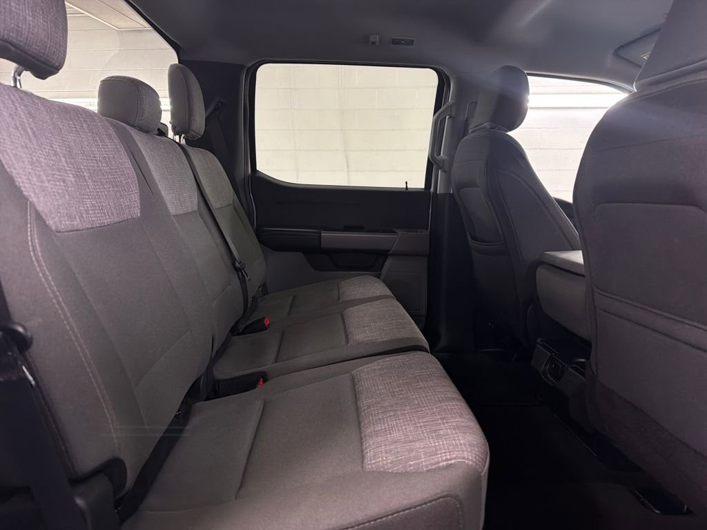 Certified 2025 Ford F250 XLT image 30
