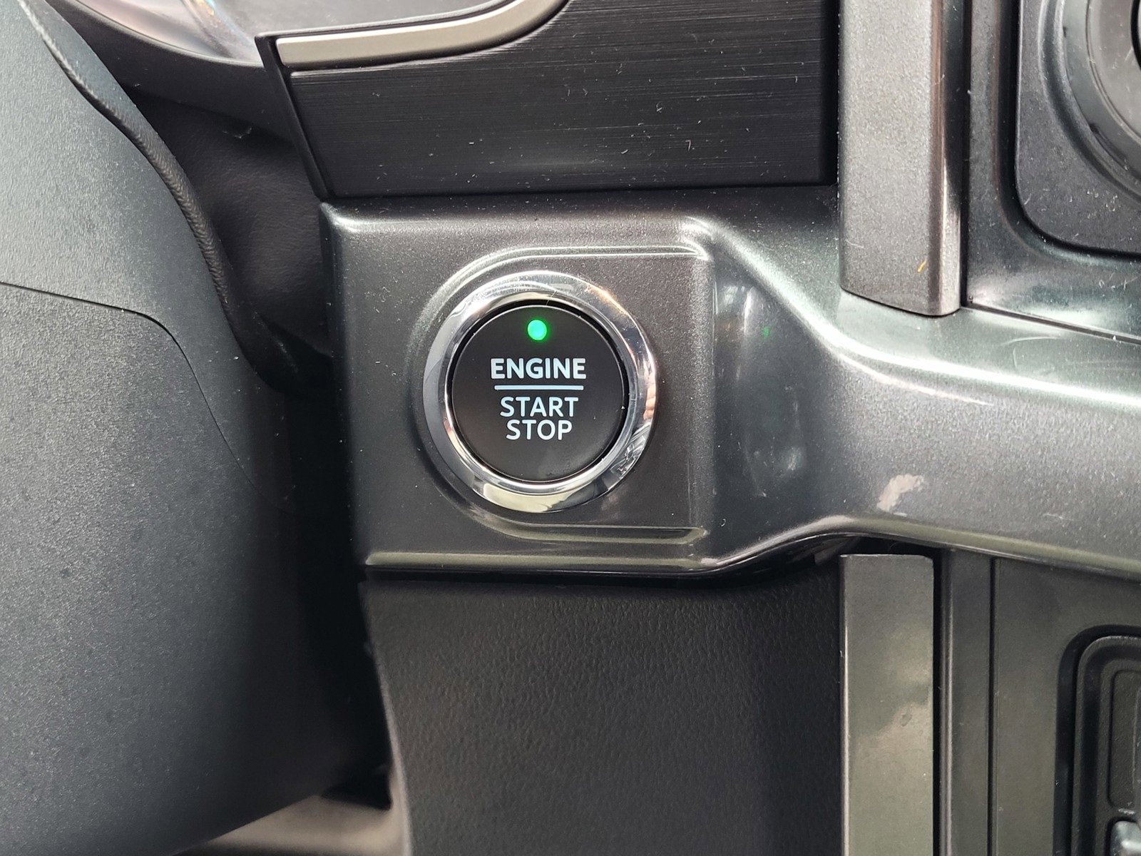 Certified 2022 Ford F150 XLT w/ Equipment Group 302A High image 26