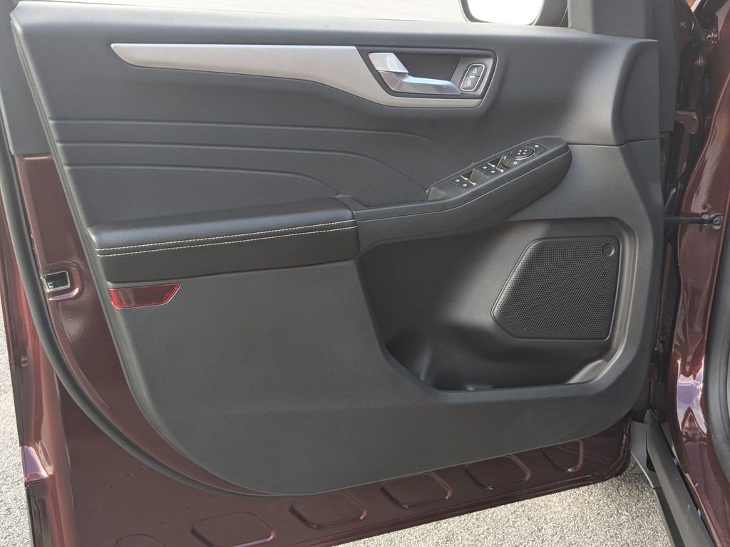 Certified 2021 Ford Escape SE w/ Convenience Package image 11