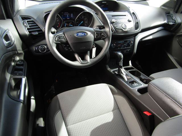 Certified 2017 Ford Escape SE AWD/4WD image 2