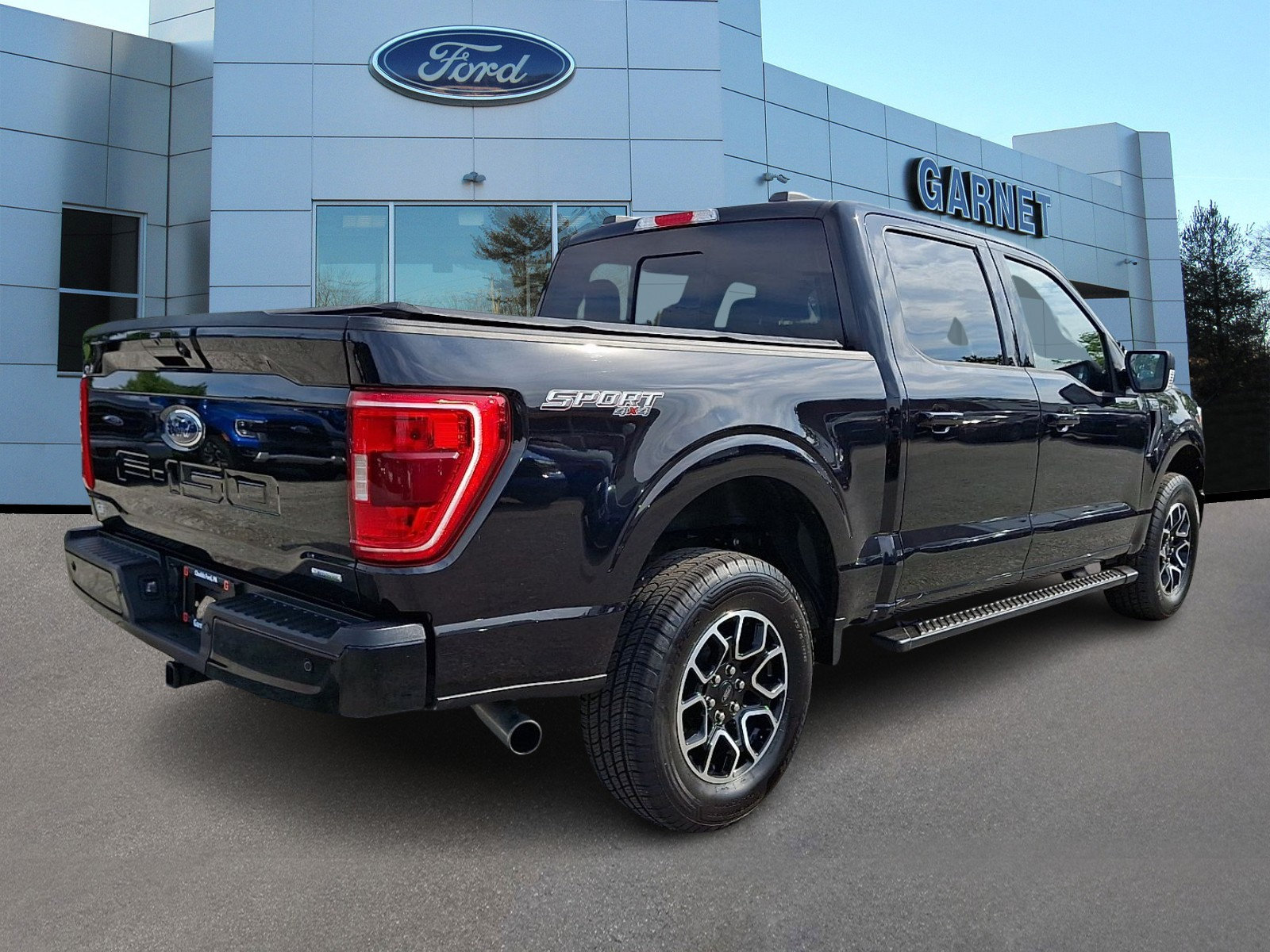 Certified 2022 Ford F150 XLT w/ Equipment Group 302A High AWD/4WD image 8