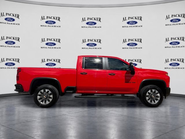 Used 2022 Chevrolet Silverado 2500 Custom w/ Custom Value Package AWD/4WD image 7