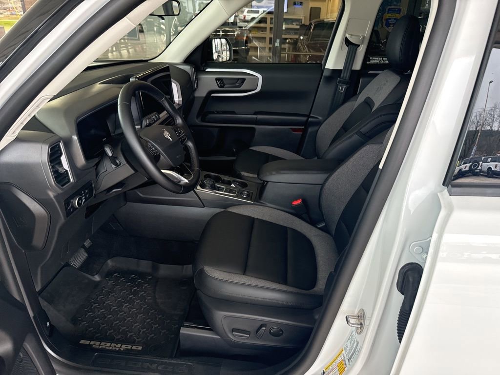 Certified 2025 Ford Bronco Sport Big Bend w/ Convenience Package image 9