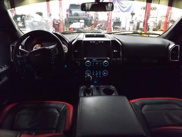 Certified 2018 Ford F150 Lariat w/ Equipment Group 502A Luxury AWD/4WD image 11