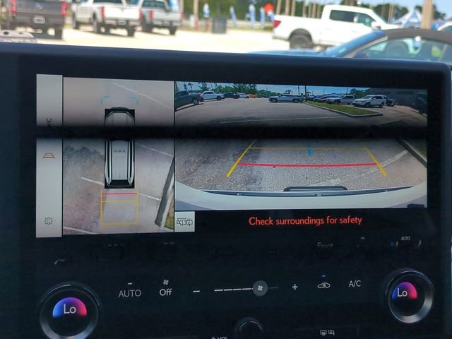 Used 2024 Lexus GX 550 w/ Accessory Package (31) image 22