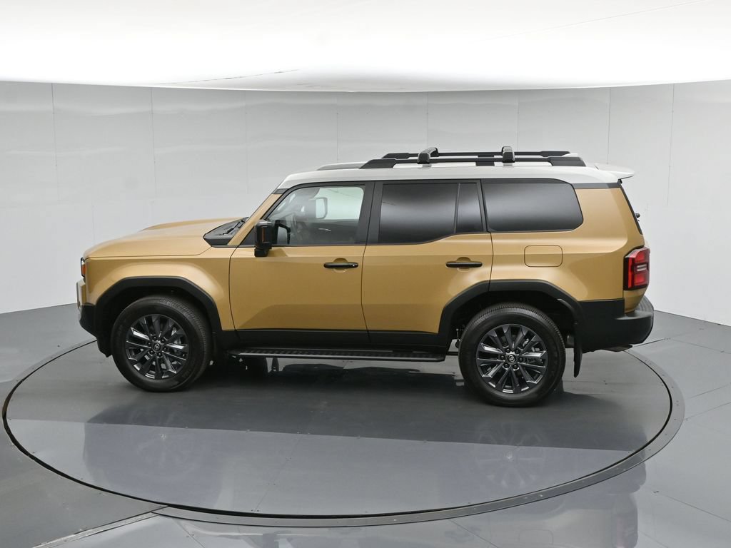 Used 2025 Toyota Land Cruiser w/ Premium Package AWD/4WD image 59